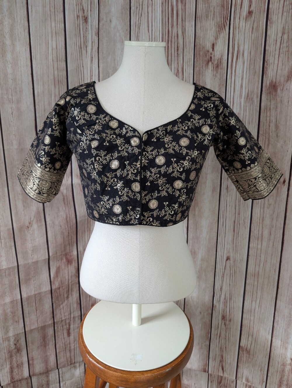 Readymade Saree Blouse| Black and Gold | Crop Top | Elegant  Banarasi Blouse